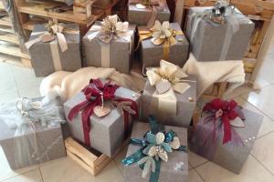 Gift boxes and baskets